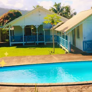 Tevihouse 2 Bedrooms House Or-and Bungalow With Pool Hébergement de vacances Taravao